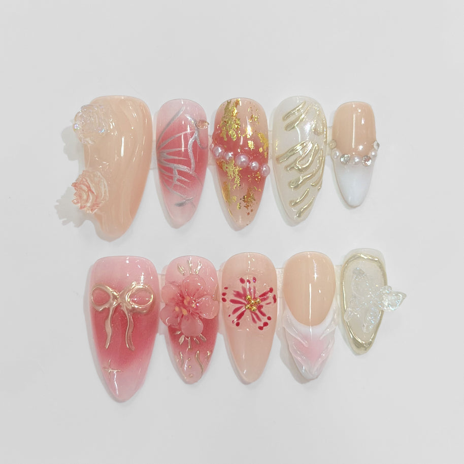 Blush - Gold Romantic Carving