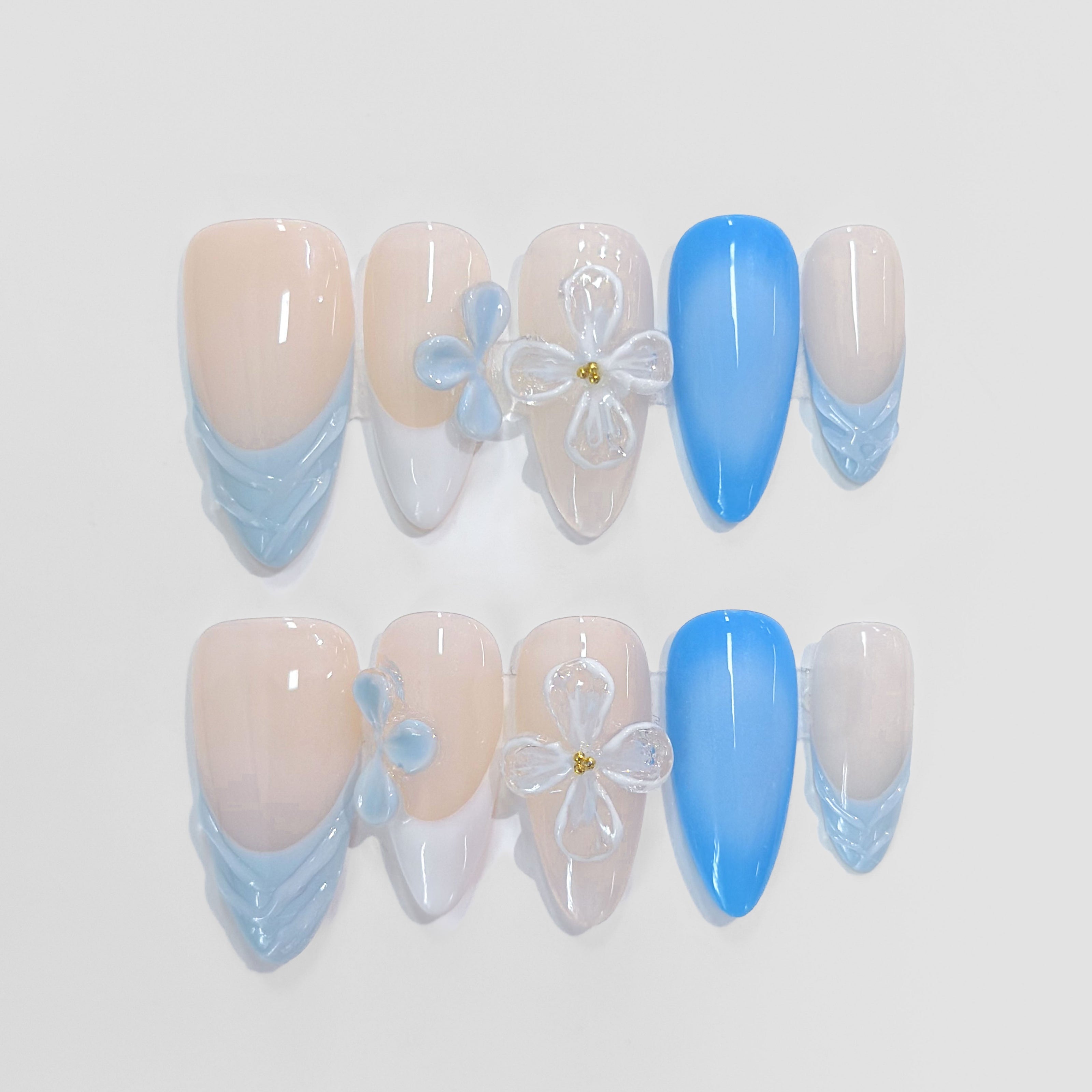 Latte - Blue Fleur