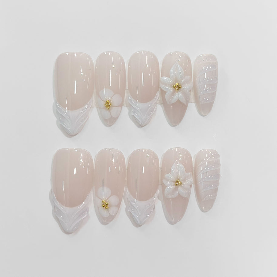 Pristine Lotus Glow