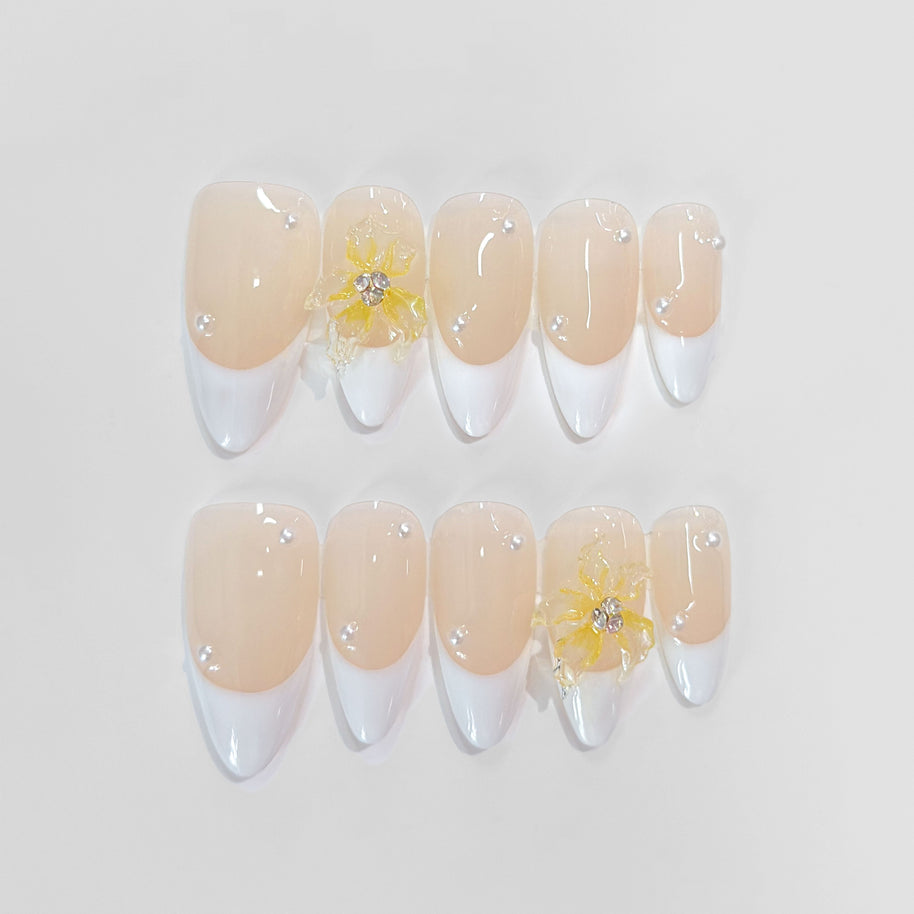 Sunny - Daisy Gleam